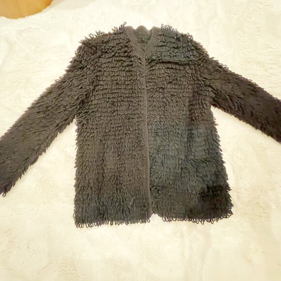 Black shaggy coat - Picture 2 of 4